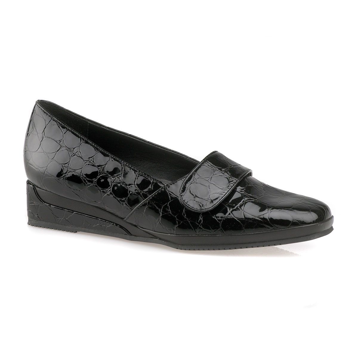 Van dal sales black patent shoes
