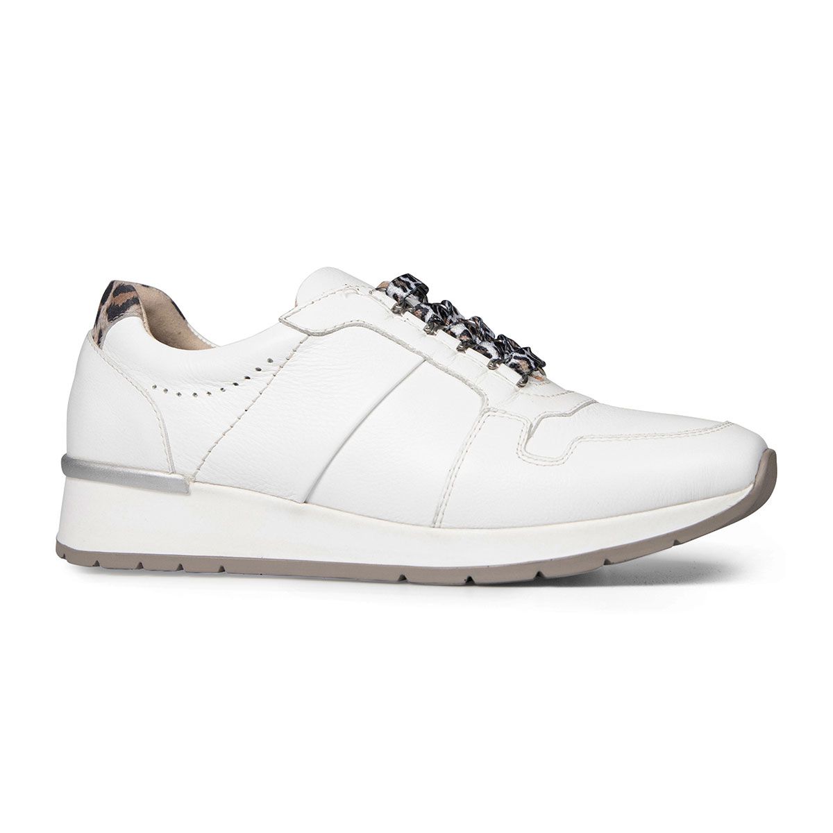 Van dal trainers sale