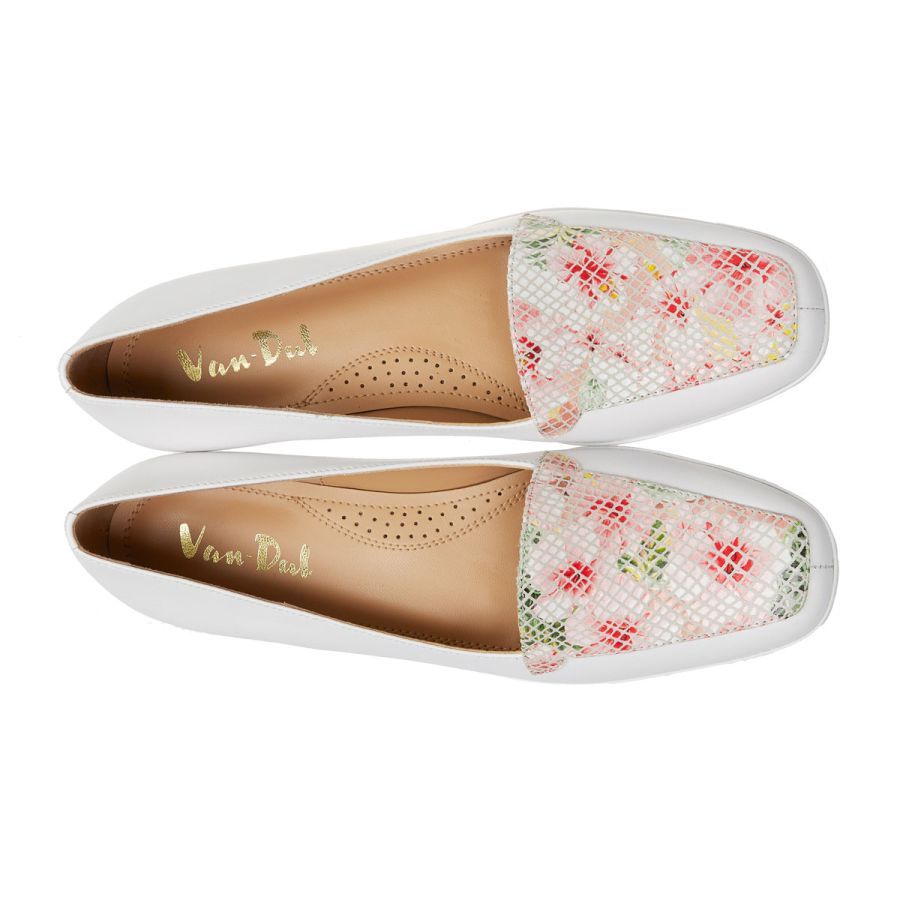 Verona III - Tropical Flower Print / White