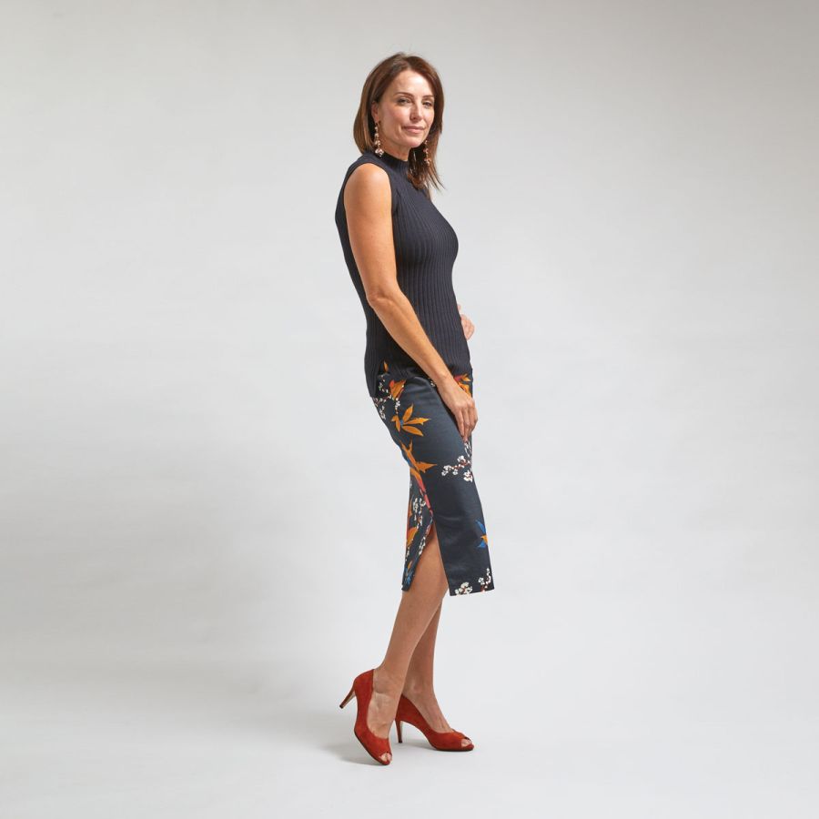 Heigham - Paprika Suede