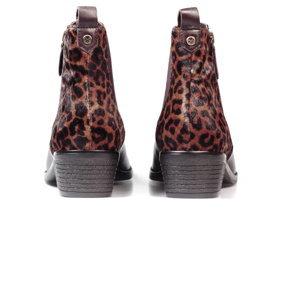 Barlow II - Conker / Animal Print