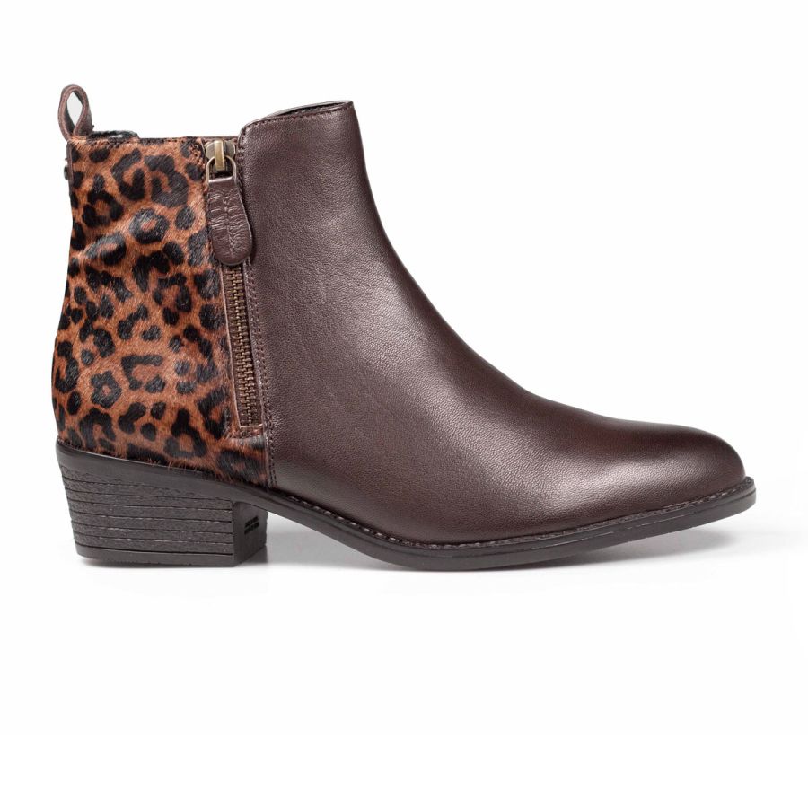 Barlow II - Conker / Animal Print