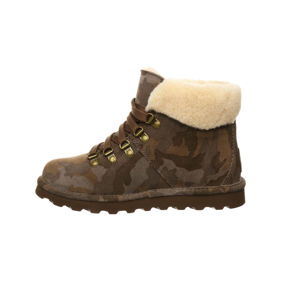 Bearpaw Marta (2504W) - Earth Camo