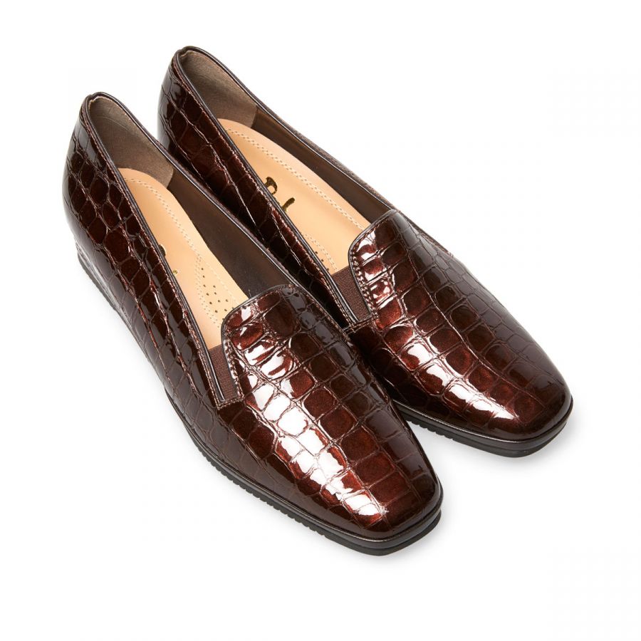 Rochester II - Brown Patent Croc