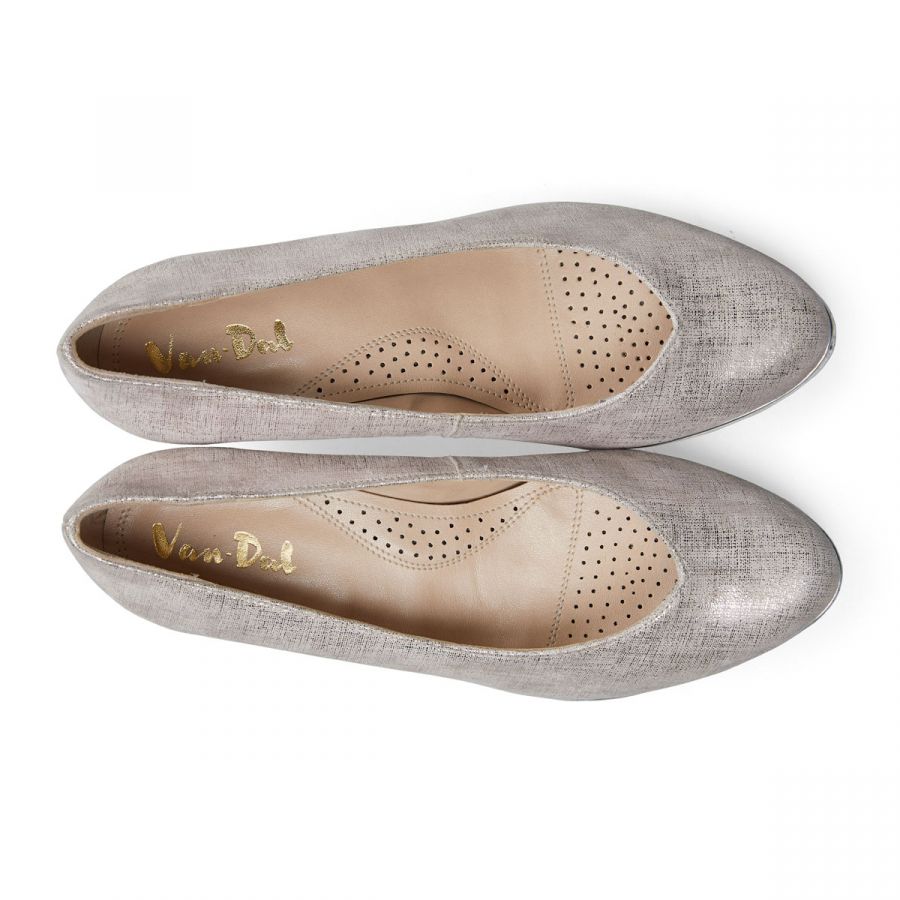 Ariah - Orchid Linen