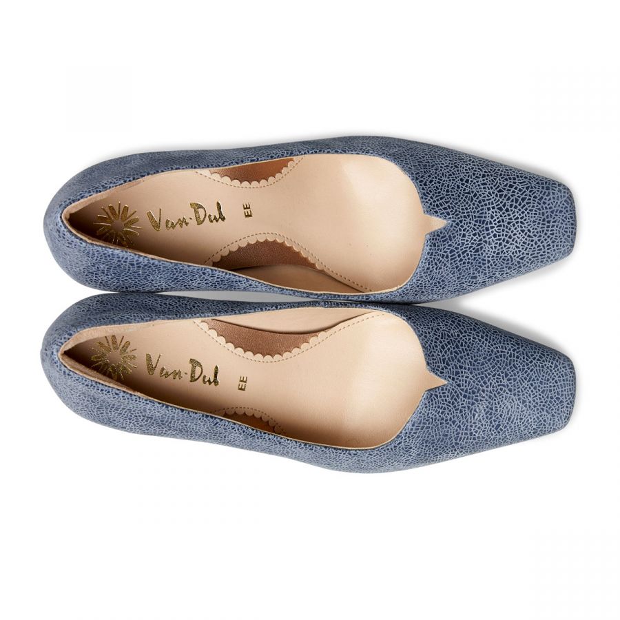 Ophelia - Antique Blue Crackle