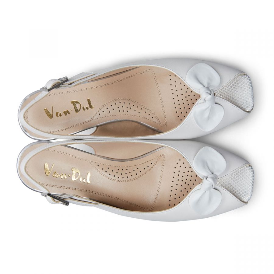 Meadow - White